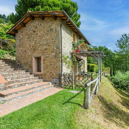 Vakantiehuis La Cupola- Rosa By Interhome Pescia